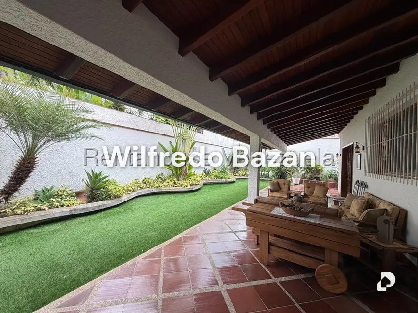 Casa en Los Samanes, Caracas – 19