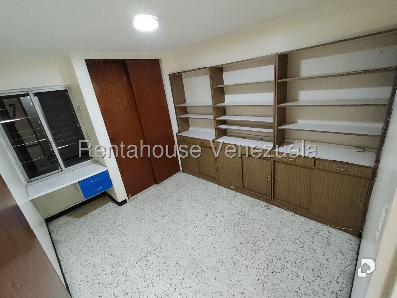 Apartamento en El Marqués, Caracas – 25