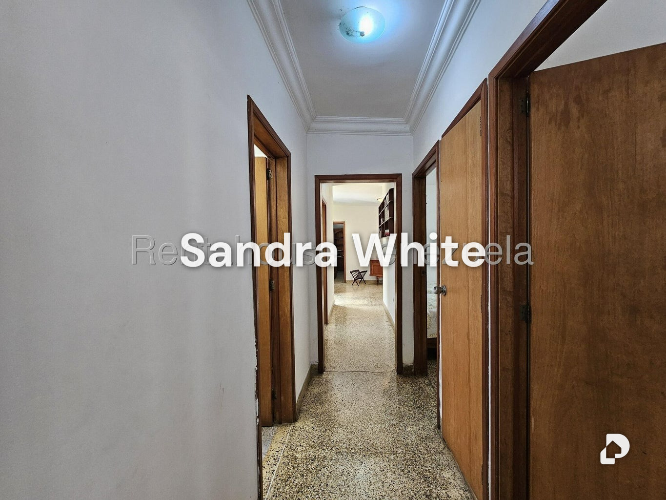Casa en San Román. 27-5636, Caracas – 26