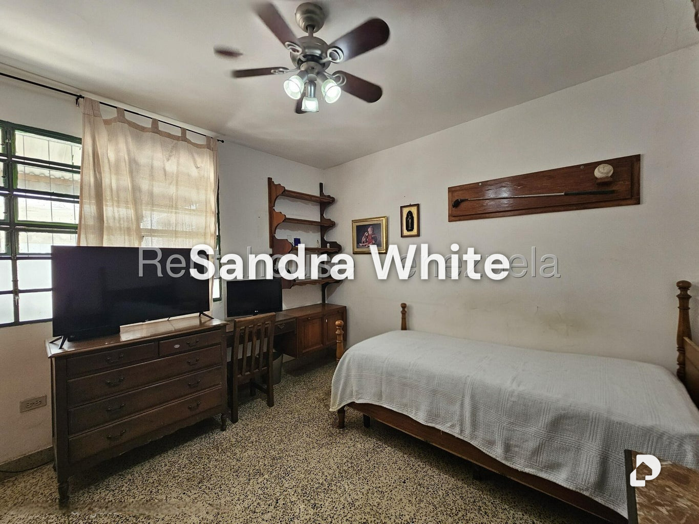 Casa en San Román. 27-5636, Caracas – 27