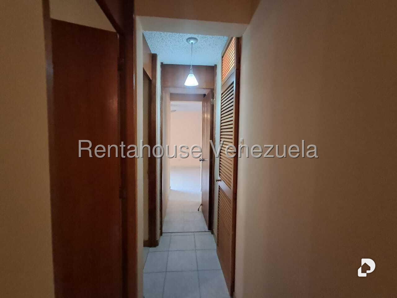 Apartamento en La Bonita, Caracas – 22