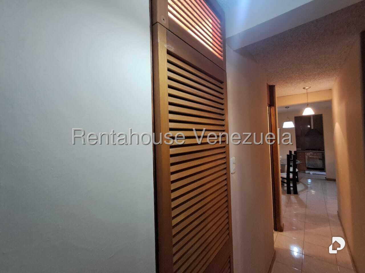 Apartamento en La Bonita, Caracas – 17
