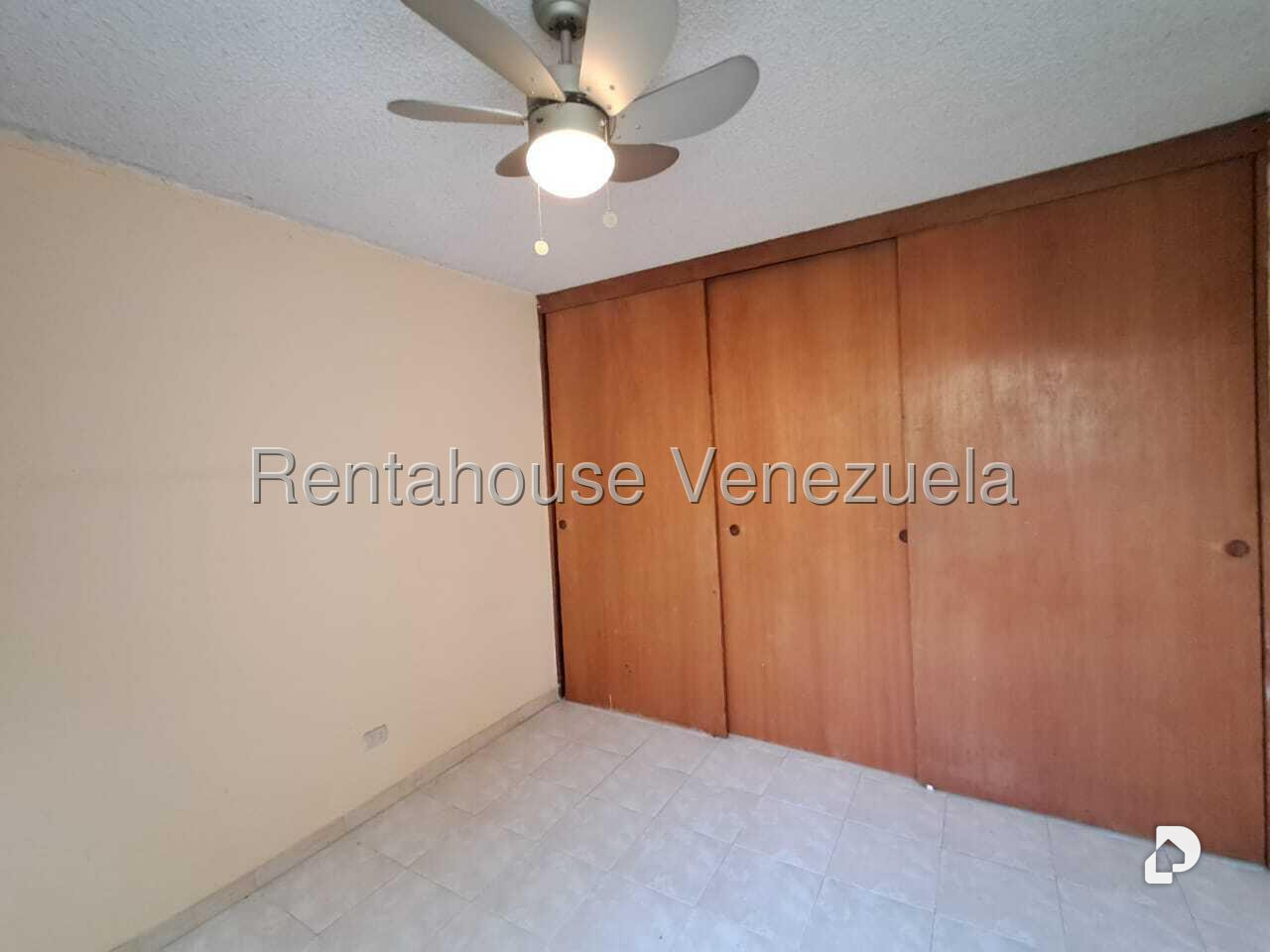 Apartamento en La Bonita, Caracas – 18