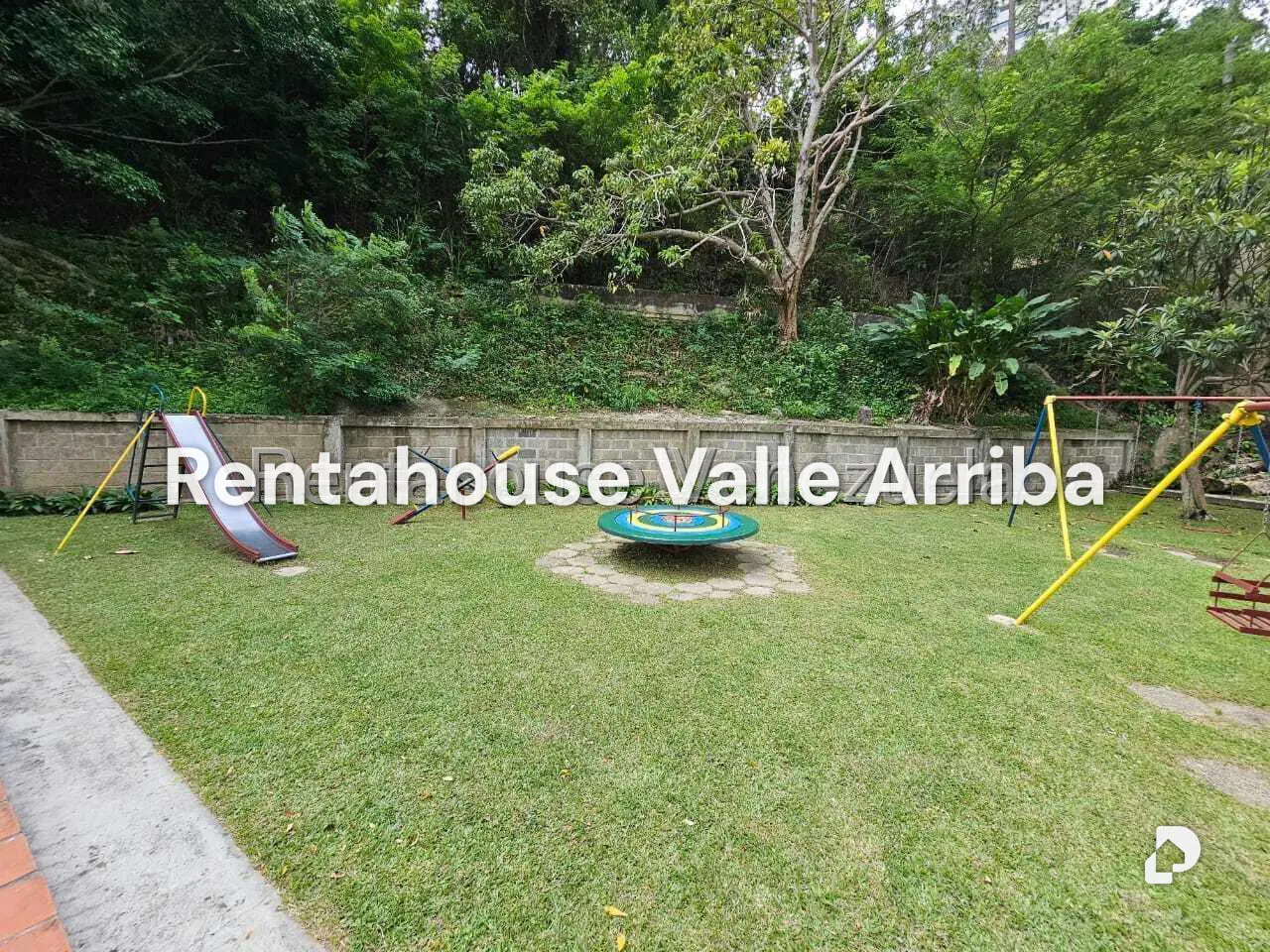 Apartamento en Lomas de Prados del Este, Caracas – 26