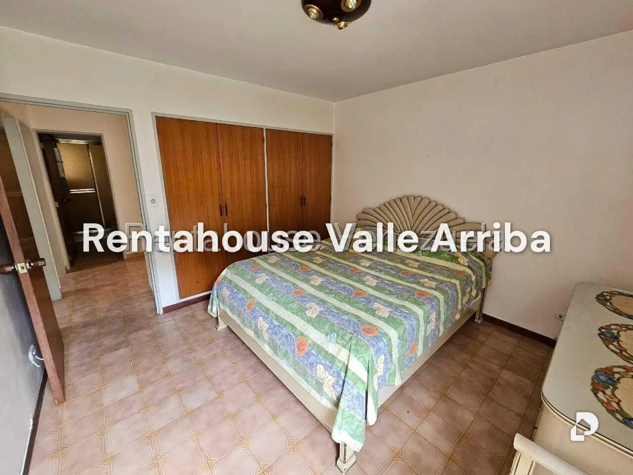 Apartamento en Lomas de Prados del Este, Caracas – 11