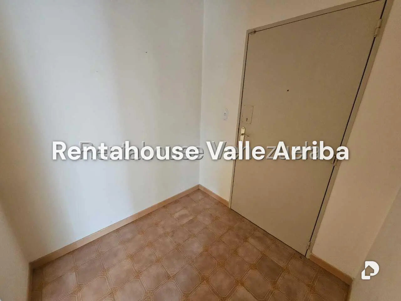 Apartamento en Lomas de Prados del Este, Caracas – 3