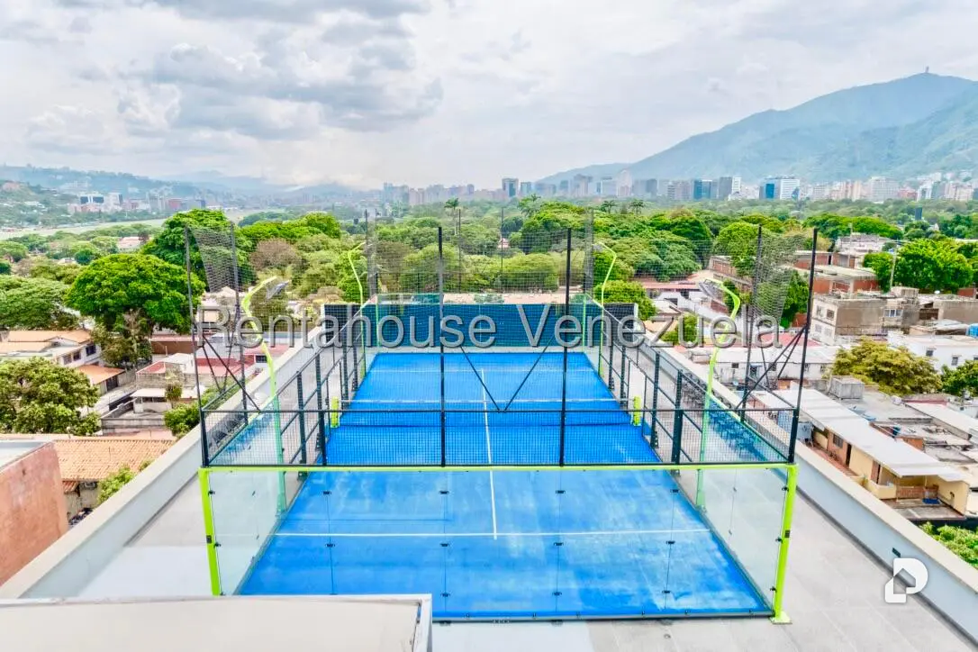 Building in Los Ruices, Caracas – 22