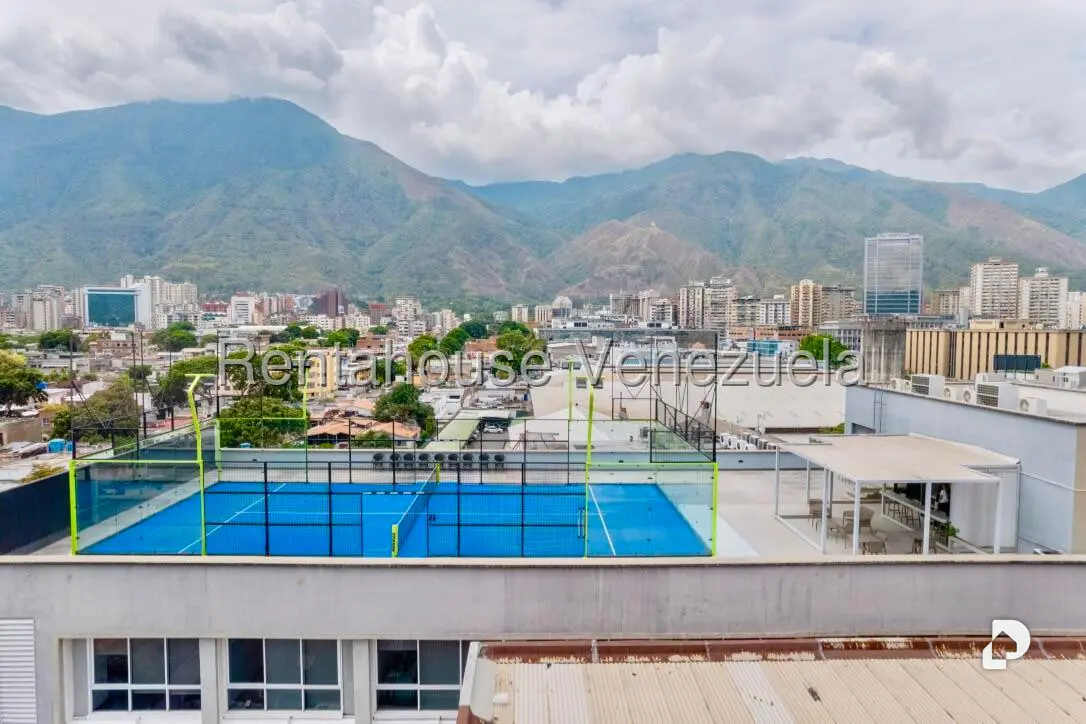 Building in Los Ruices, Caracas – 23