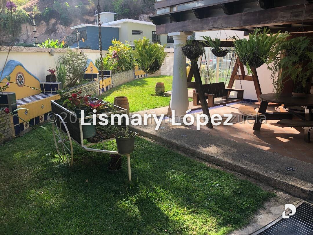 Casa en Colinas de Bello Monte, Caracas – 12