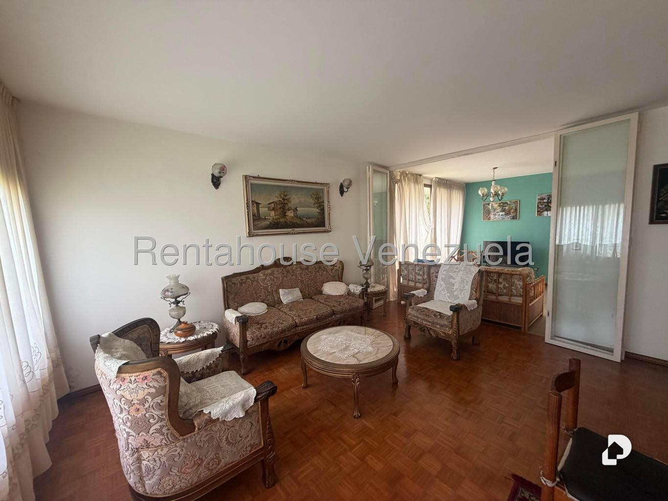 Casa en Lomas de La Lagunita, Caracas – 24