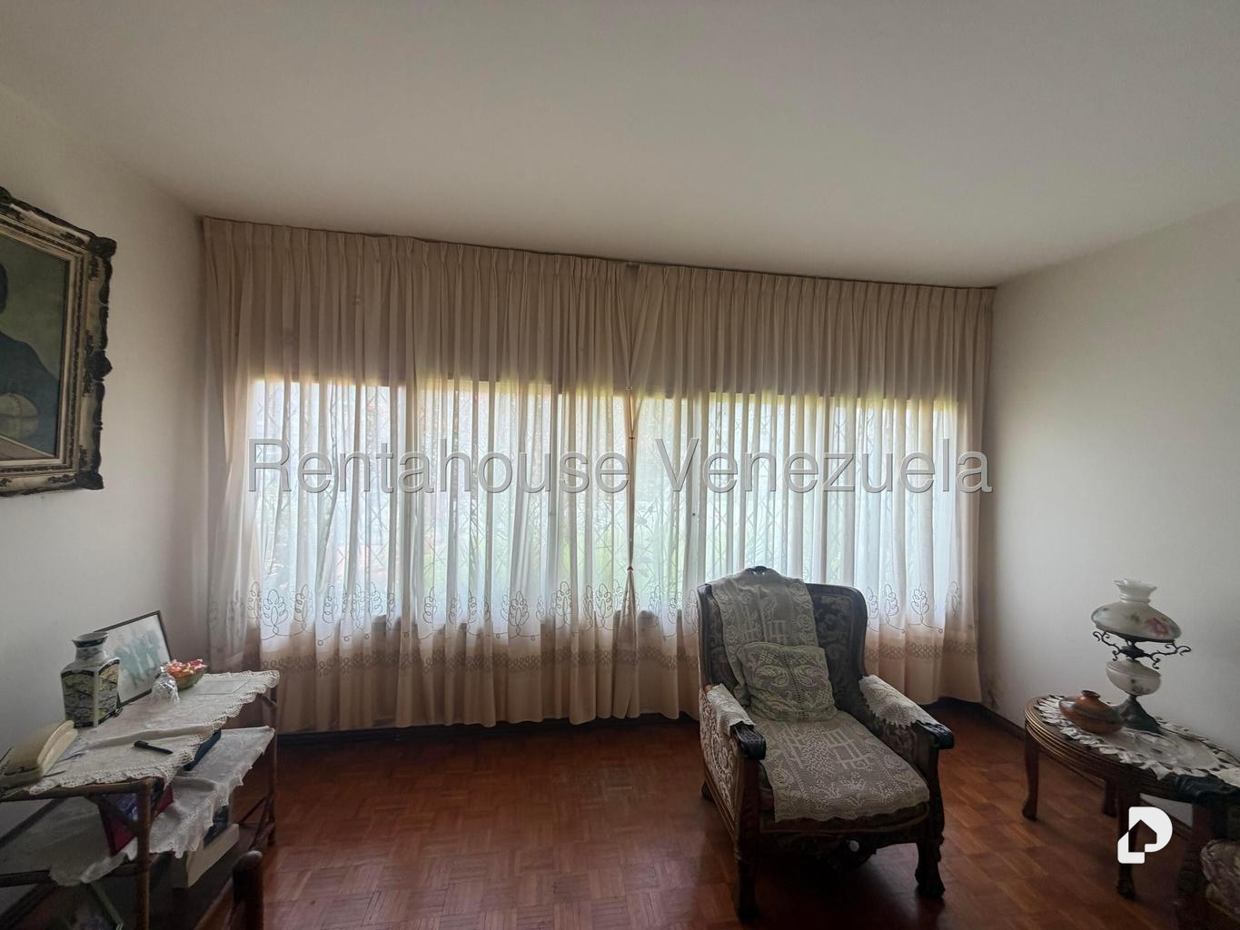 Casa en Lomas de La Lagunita, Caracas – 23