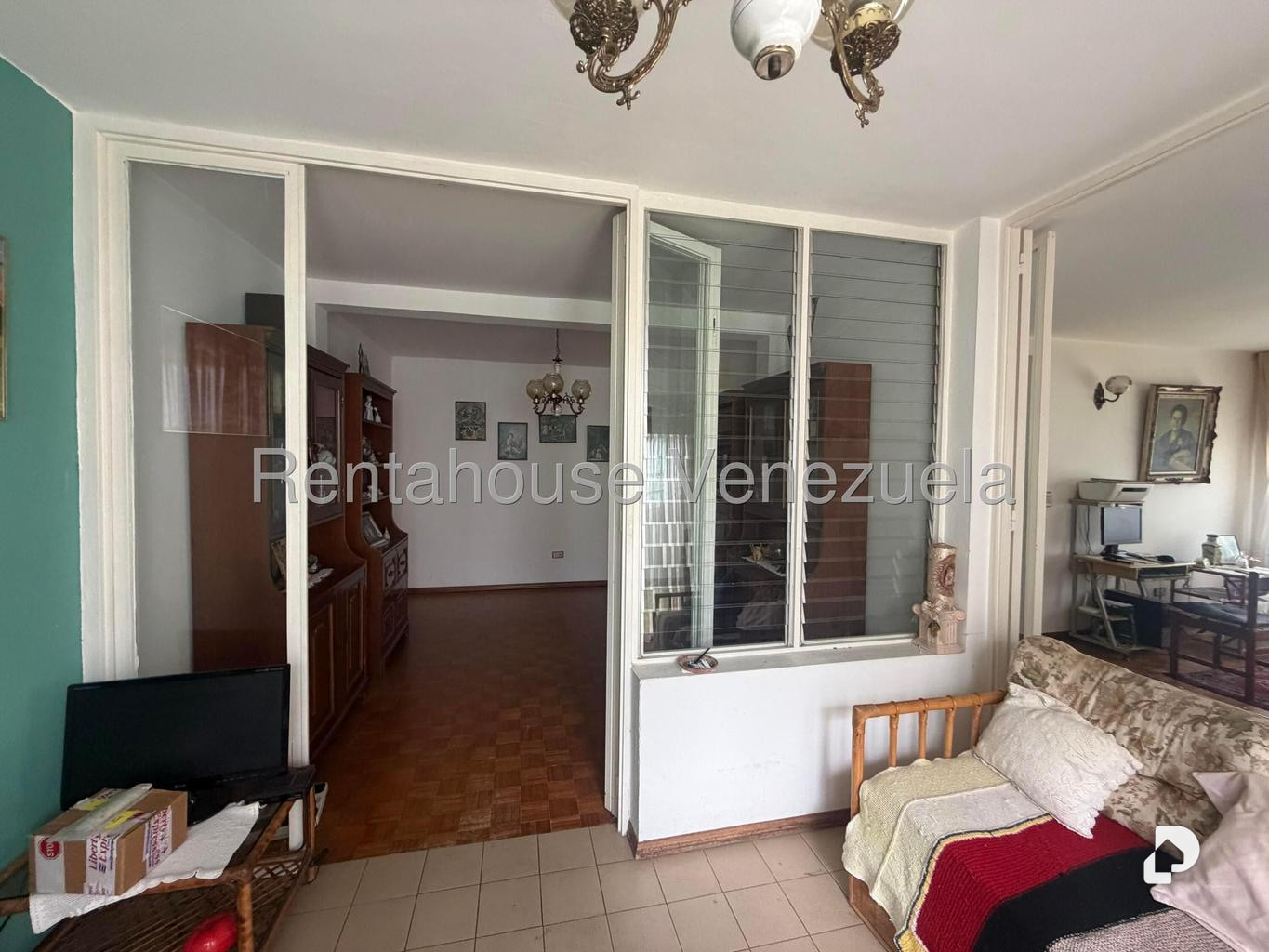 Casa en Lomas de La Lagunita, Caracas – 21