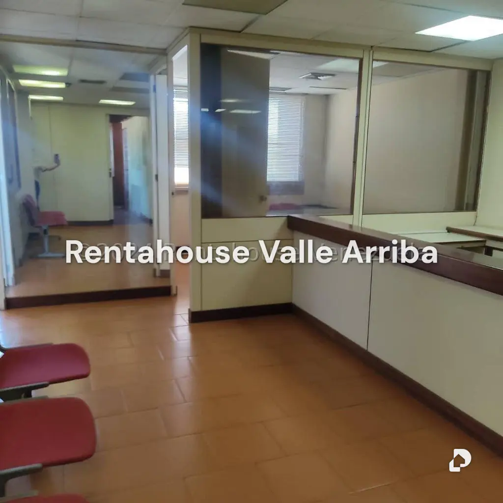 Oficina en Parroquia Altagracia, Caracas – 15