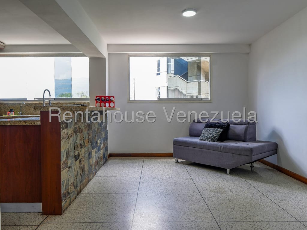 Edificio en Colinas de Bello Monte, Caracas