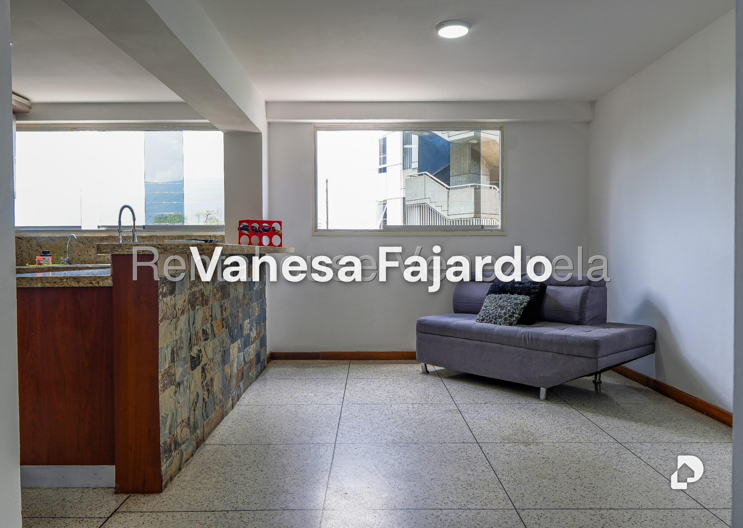 Edificio en Colinas de Bello Monte, Caracas – 11