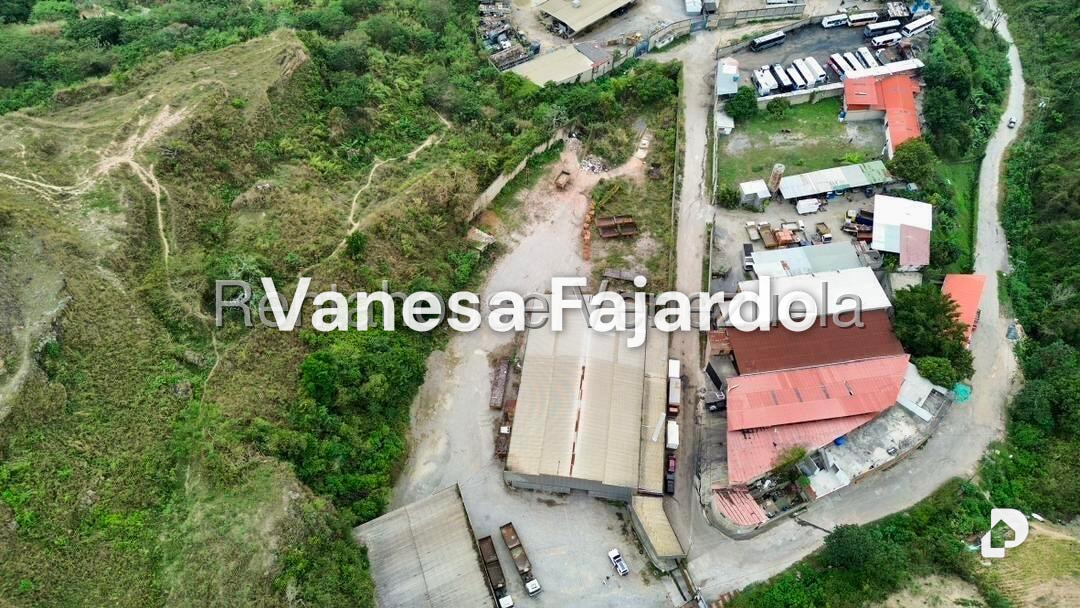 Terreno en Baruta, Caracas – 19