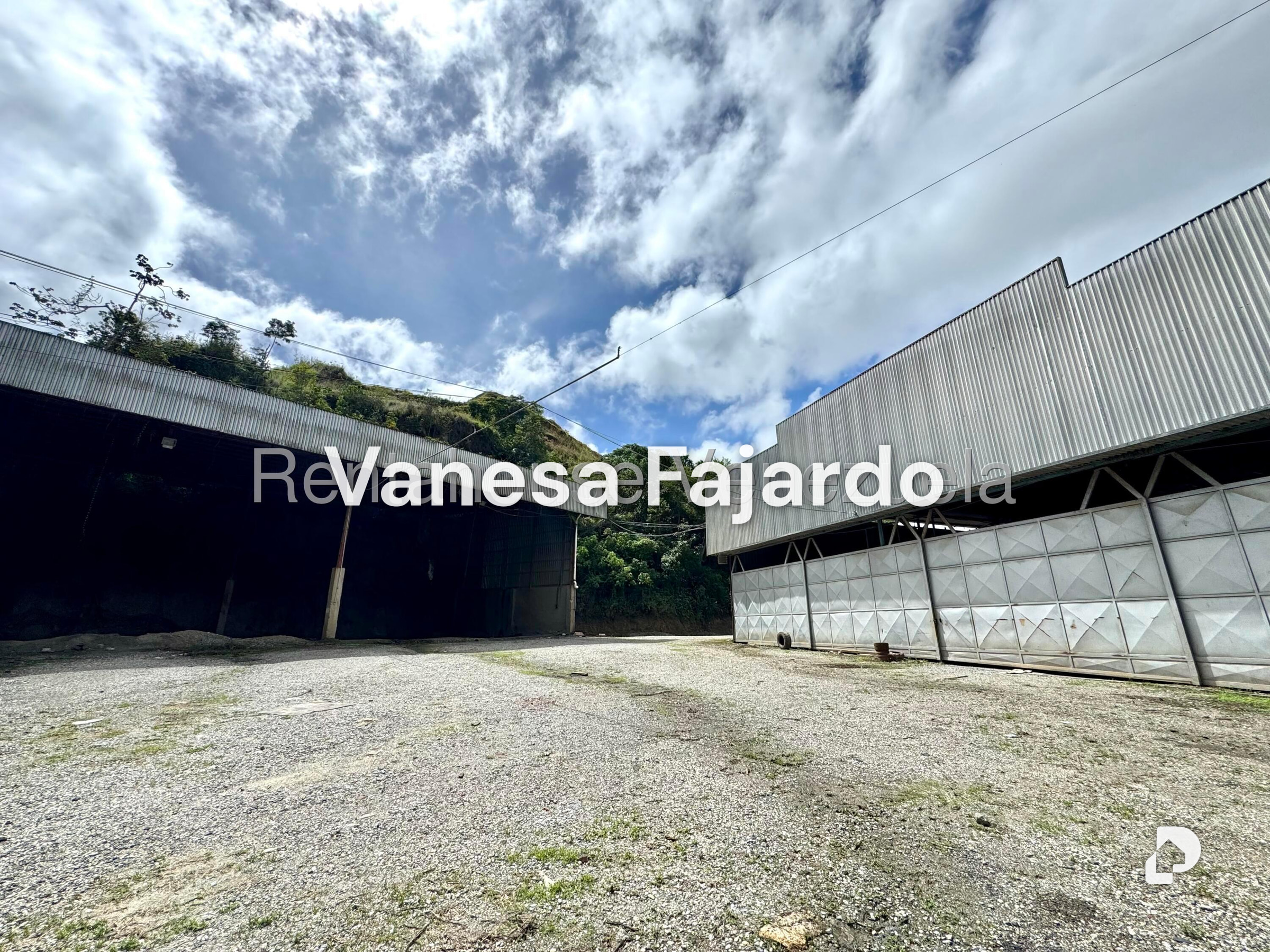 Terreno en Baruta, Caracas – 16