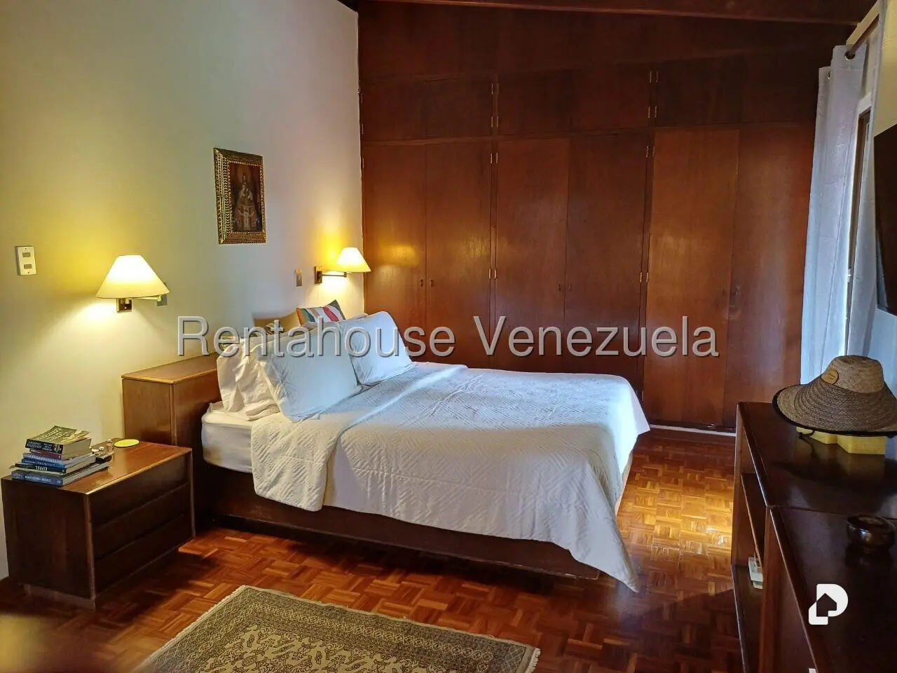 Casa en La Lagunita Country Club, Caracas