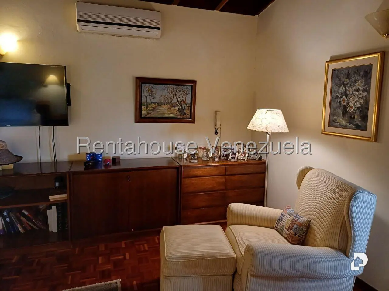 Casa en La Lagunita Country Club, Caracas
