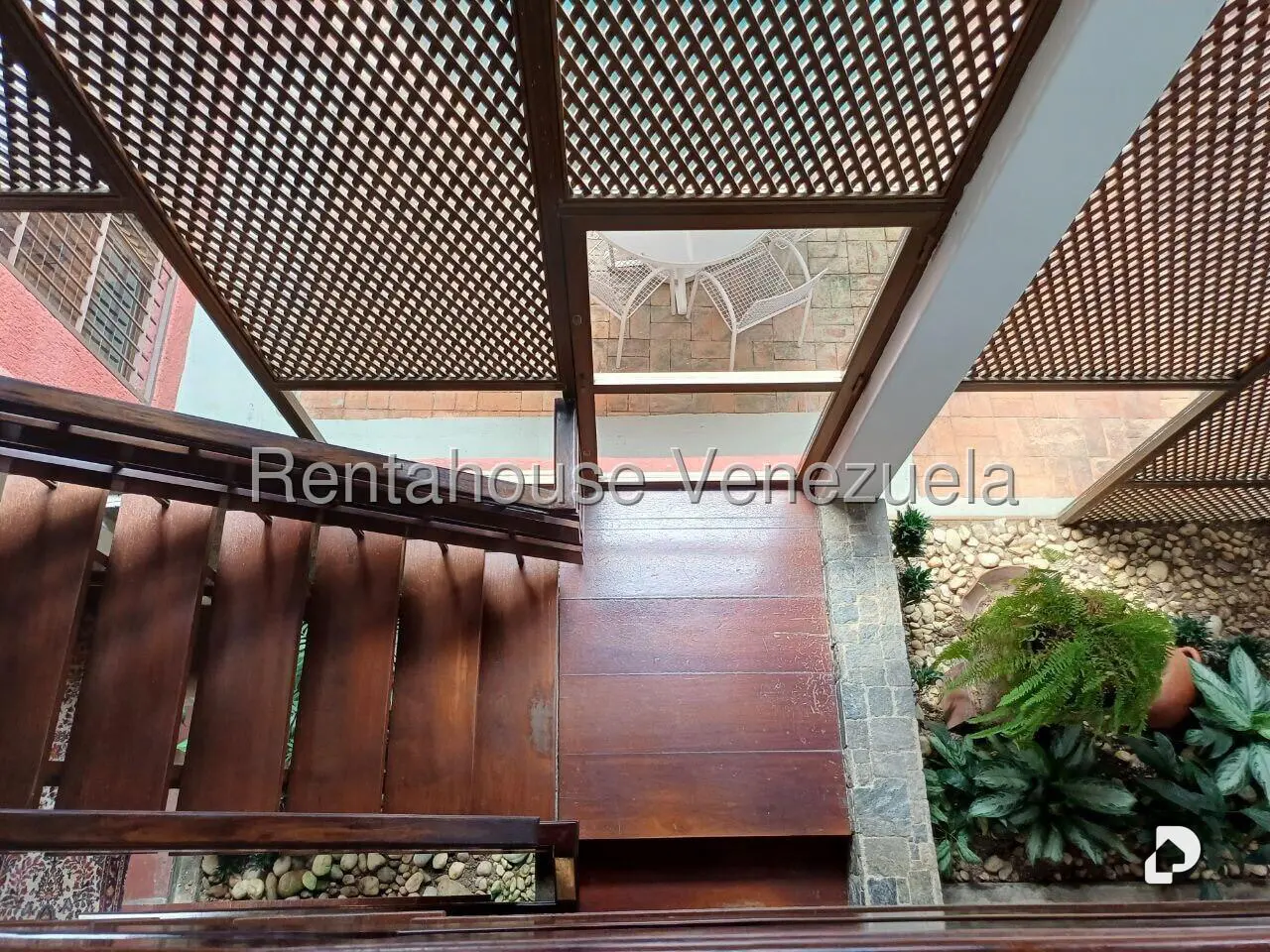 Casa en La Lagunita Country Club, Caracas