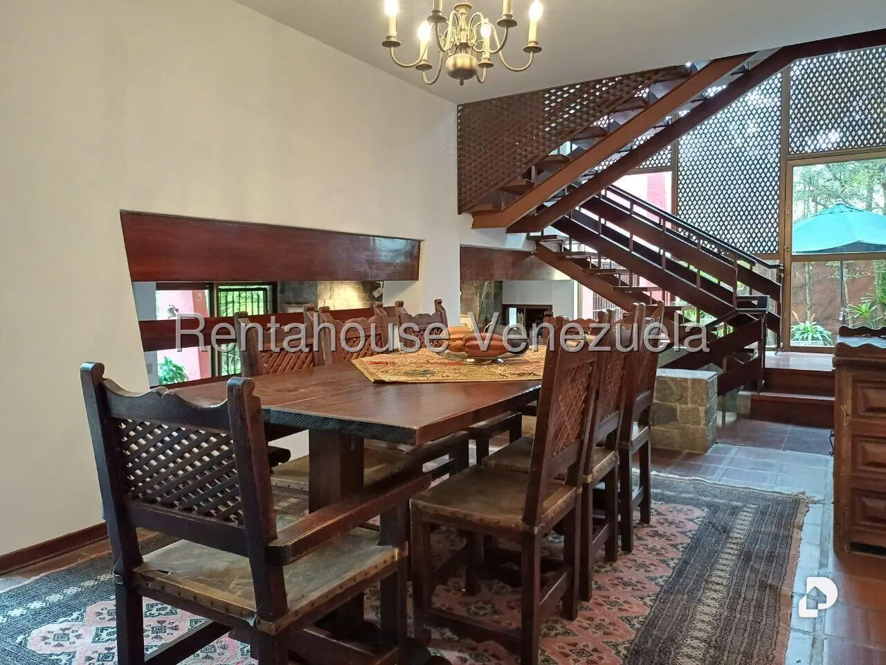 Casa en La Lagunita Country Club, Caracas