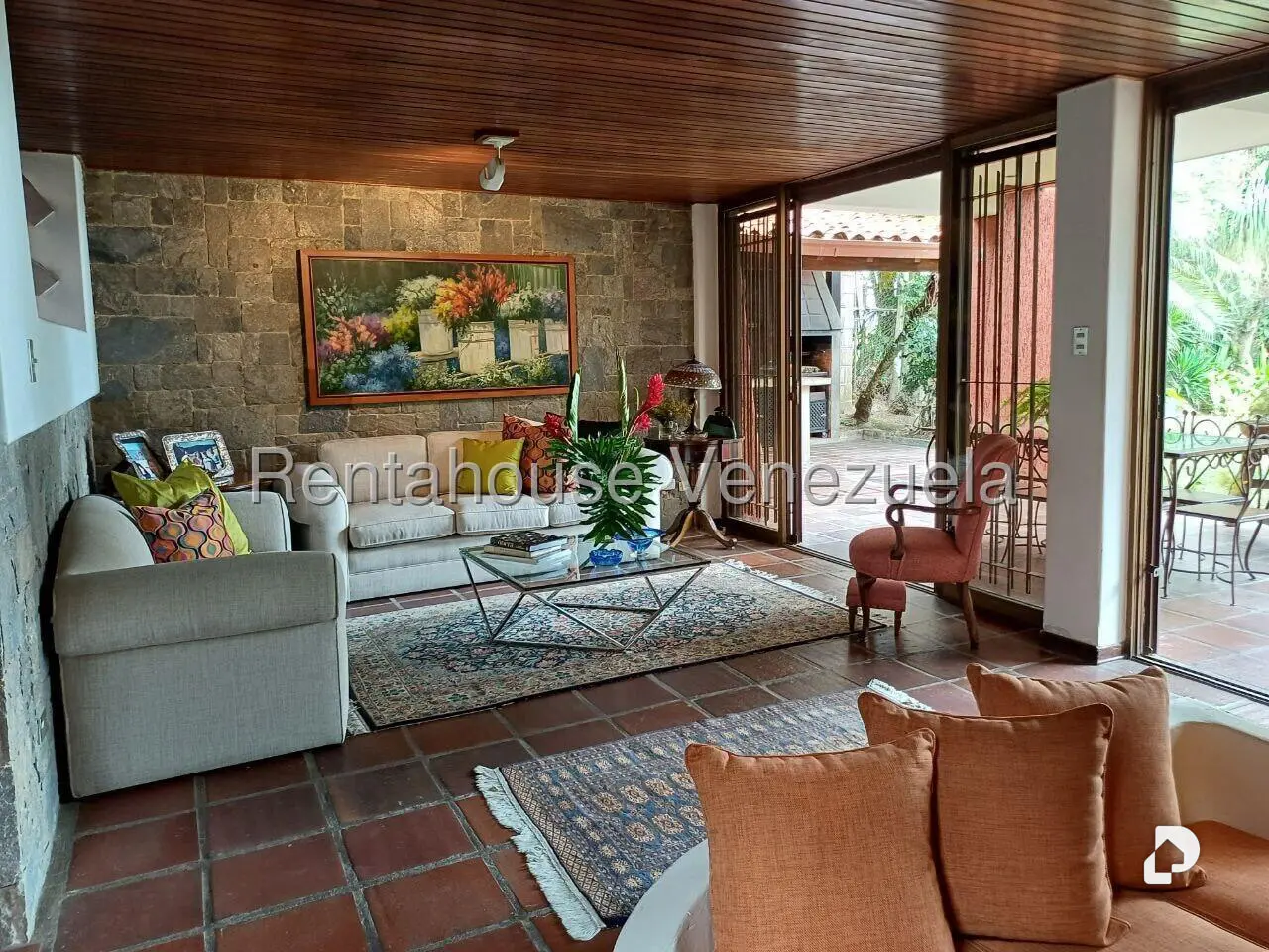 Casa en La Lagunita Country Club, Caracas