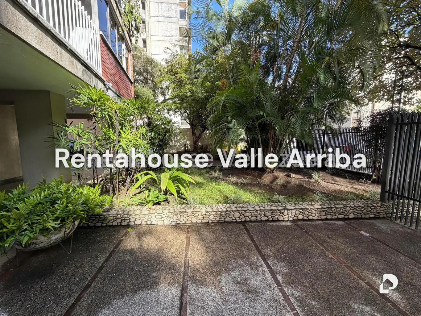 Apartamento en Chuao, Caracas – 28