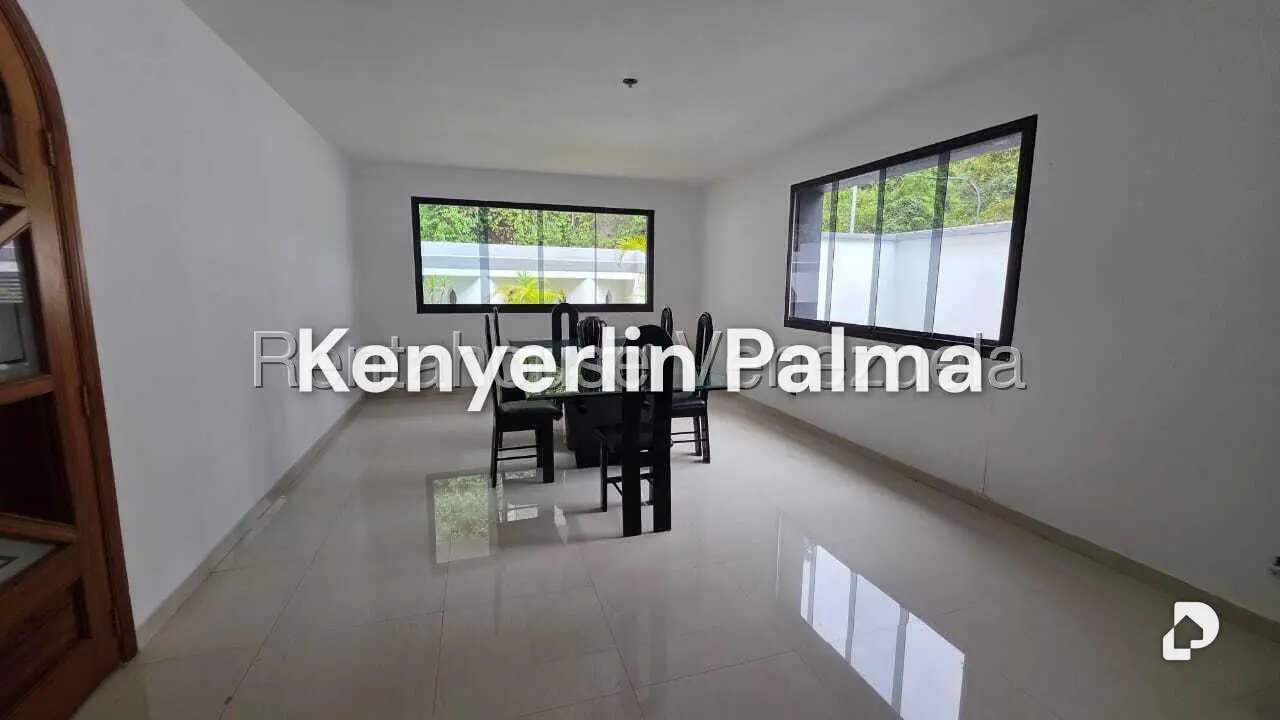 House in Colinas del Tamanaco, Caracas – 7