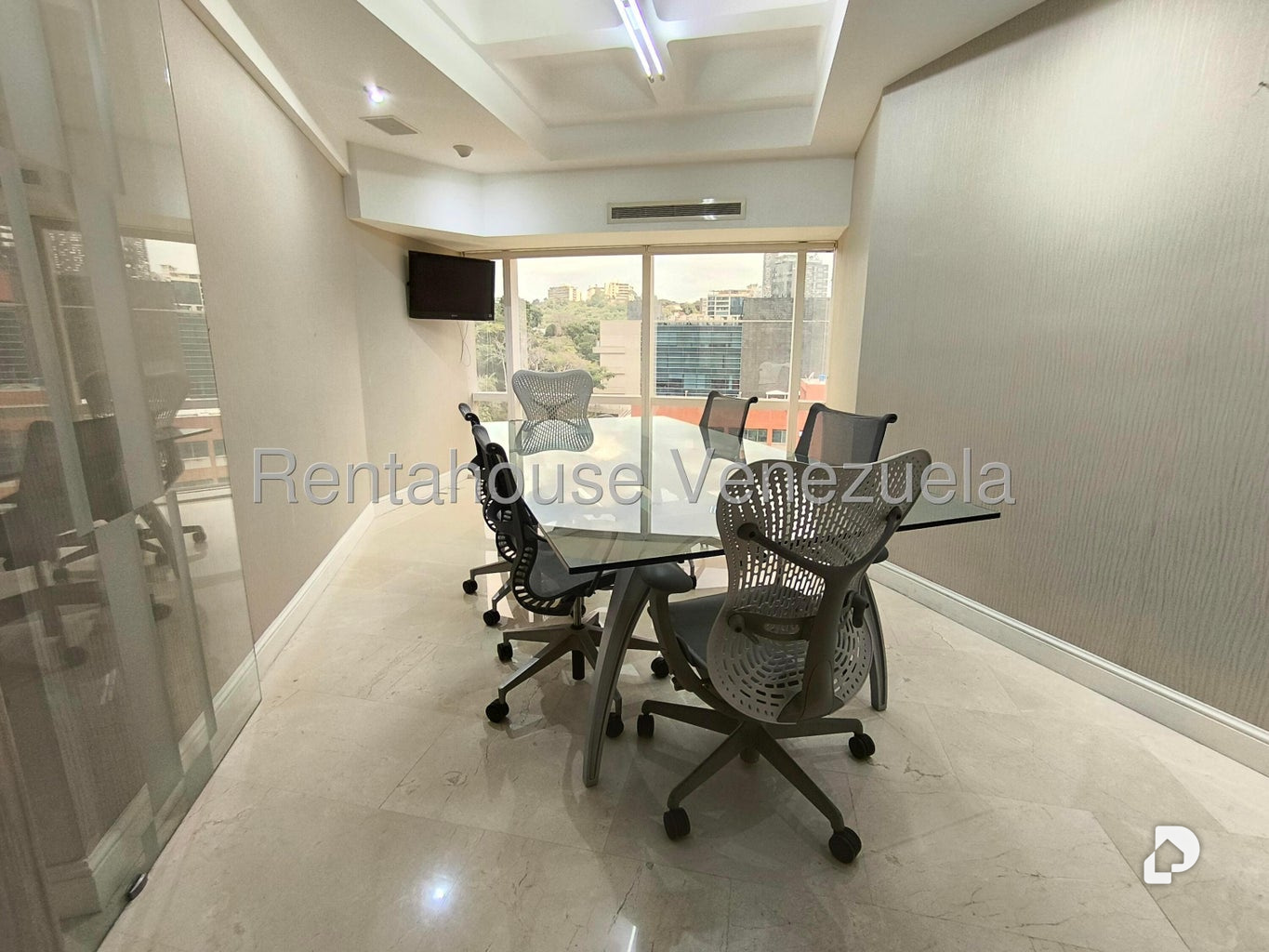 Oficina en Las Mercedes, Caracas – 25