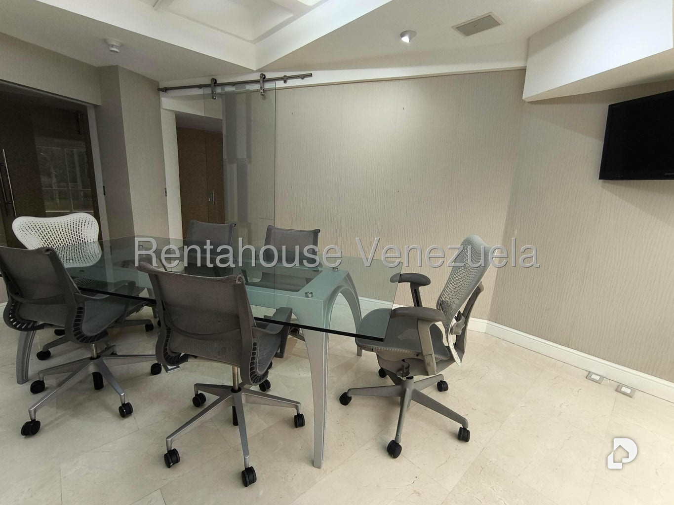 Oficina en Las Mercedes, Caracas – 27