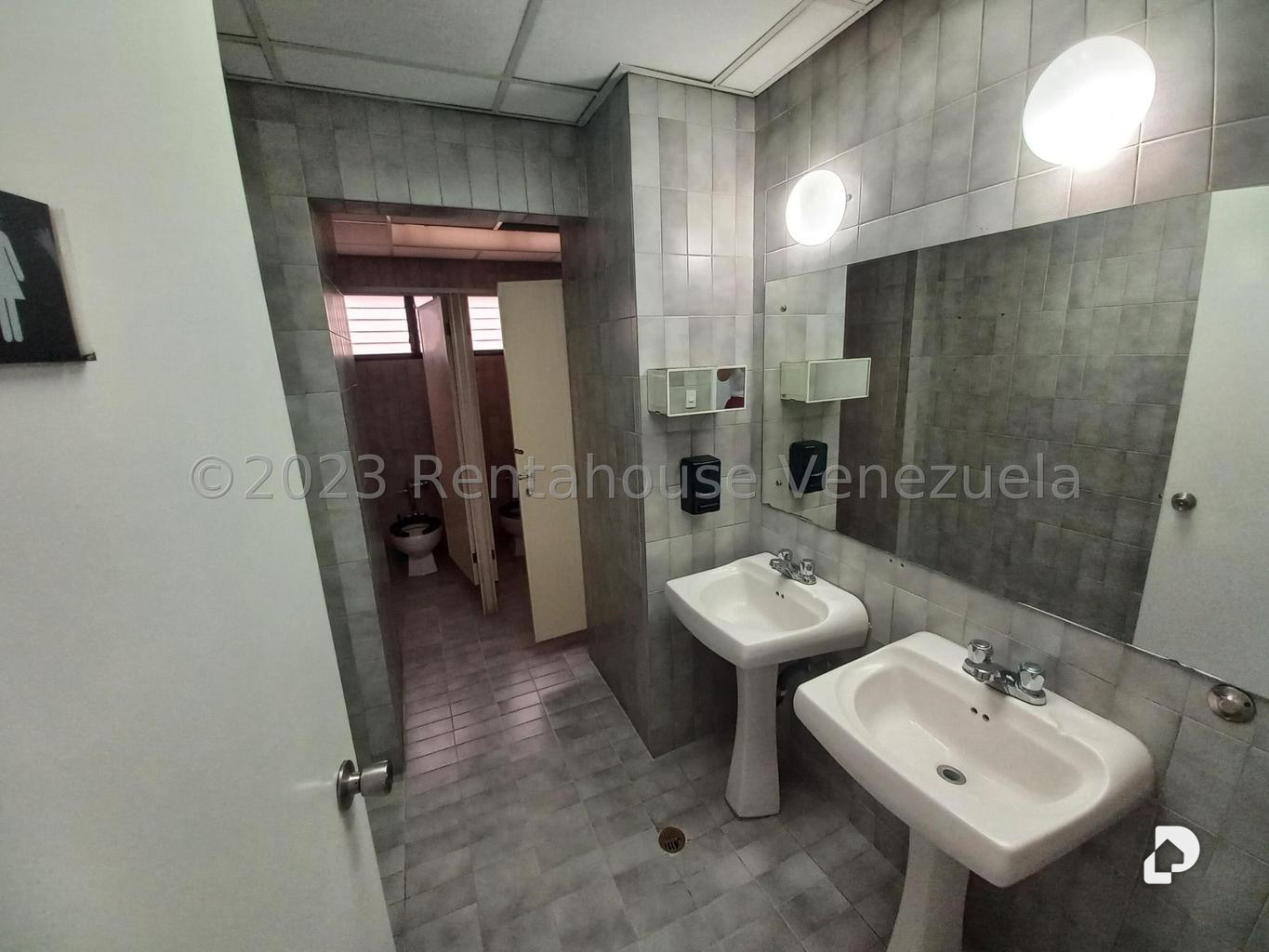 Office in Las Mercedes, Caracas – 20