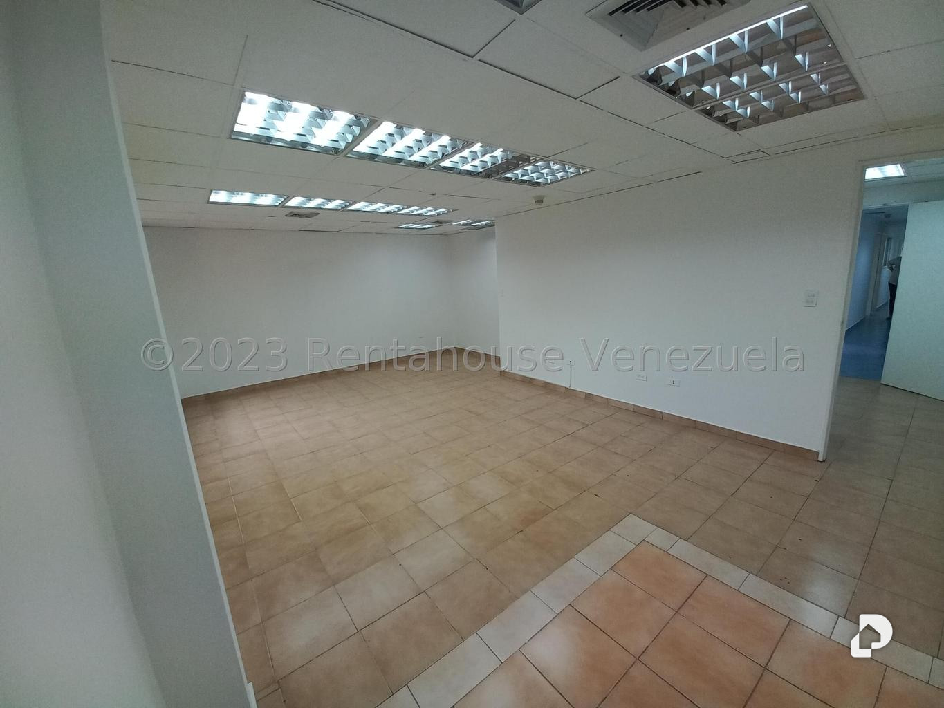 Office in Las Mercedes, Caracas – 25