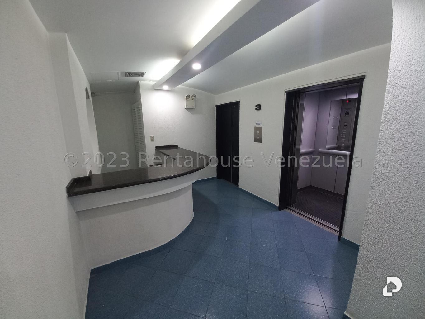 Office in Las Mercedes, Caracas – 4