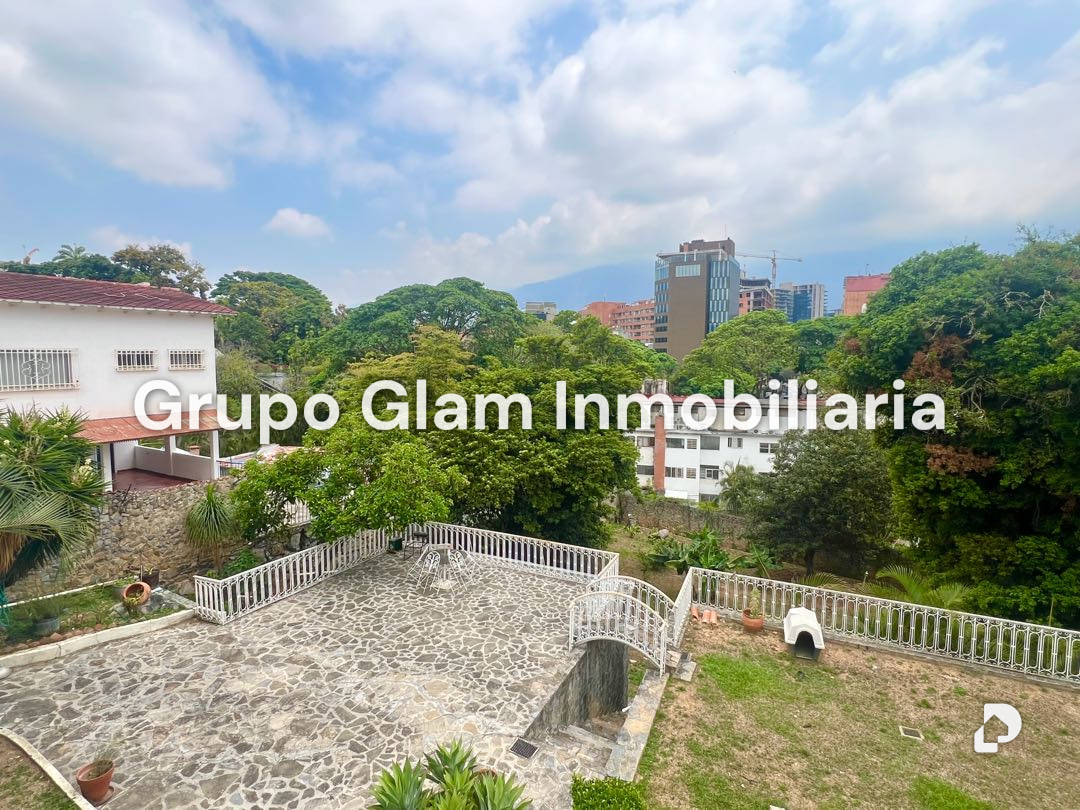 Casa en Valle Arriba, Caracas – 25
