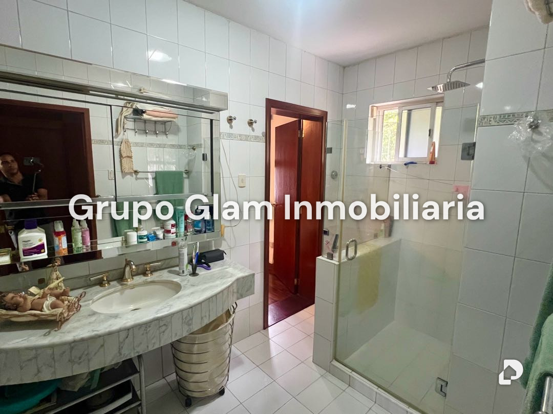 Casa en Valle Arriba, Caracas – 29