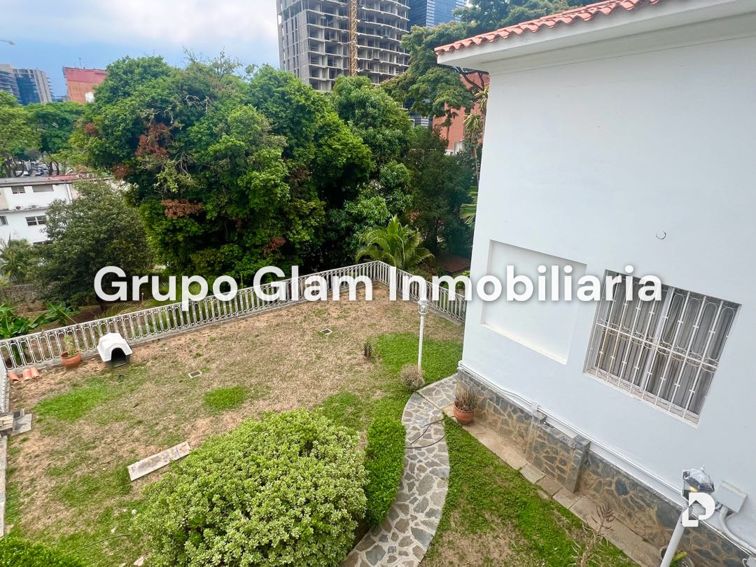Casa en Valle Arriba, Caracas – 24