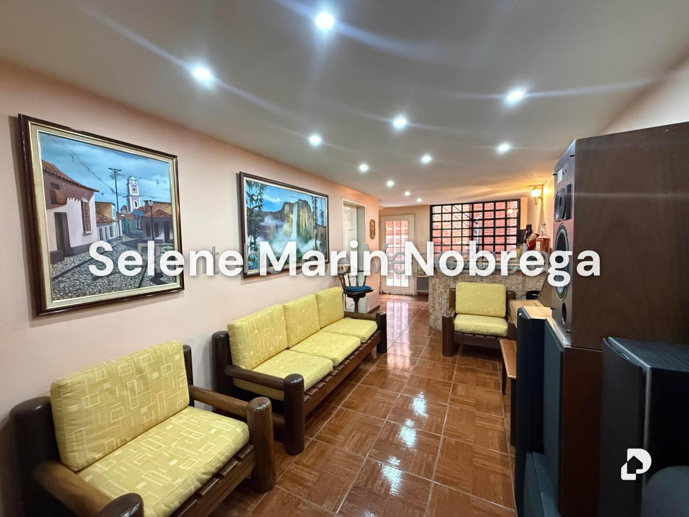 Casa en La Trinidad, Caracas – 3