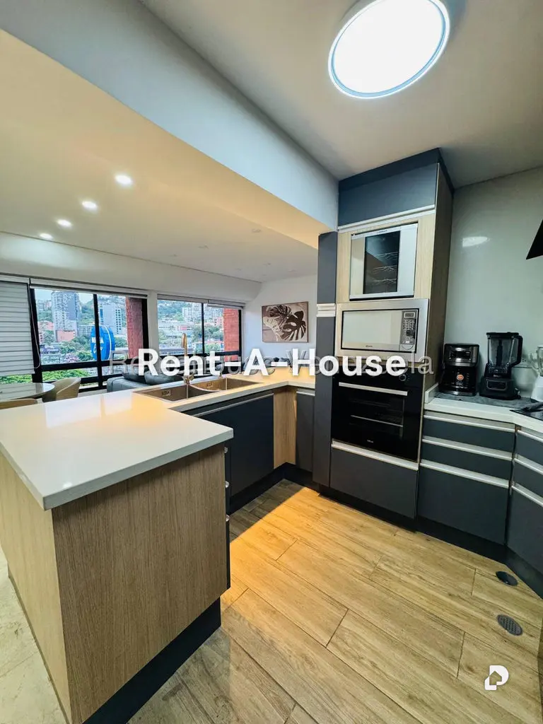 Apartamento en El Rosal, Caracas – 3