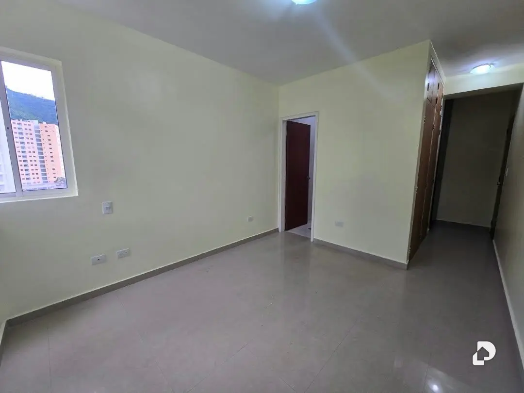 Apartamento en Parroquia Urbana San José, Valencia – 9