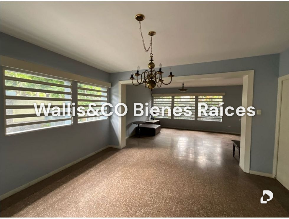 House in La Floresta, Caracas – 8