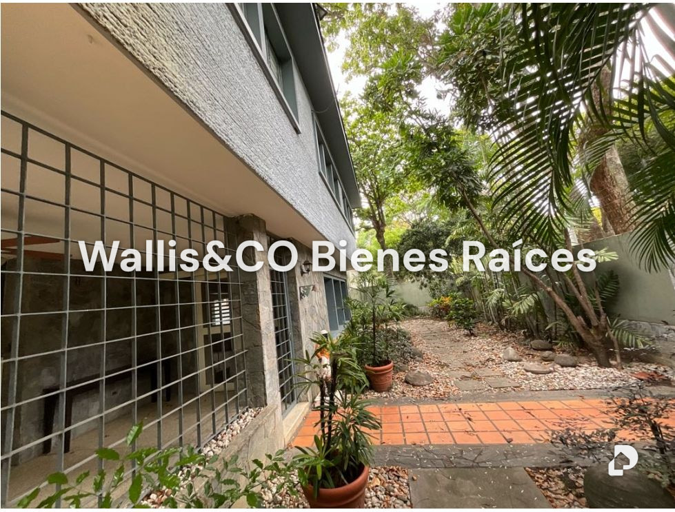 House in La Floresta, Caracas – 22