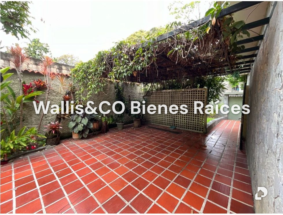 House in La Floresta, Caracas – 12