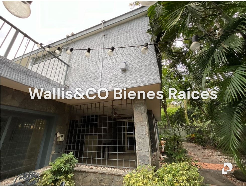 House in La Floresta, Caracas – 4
