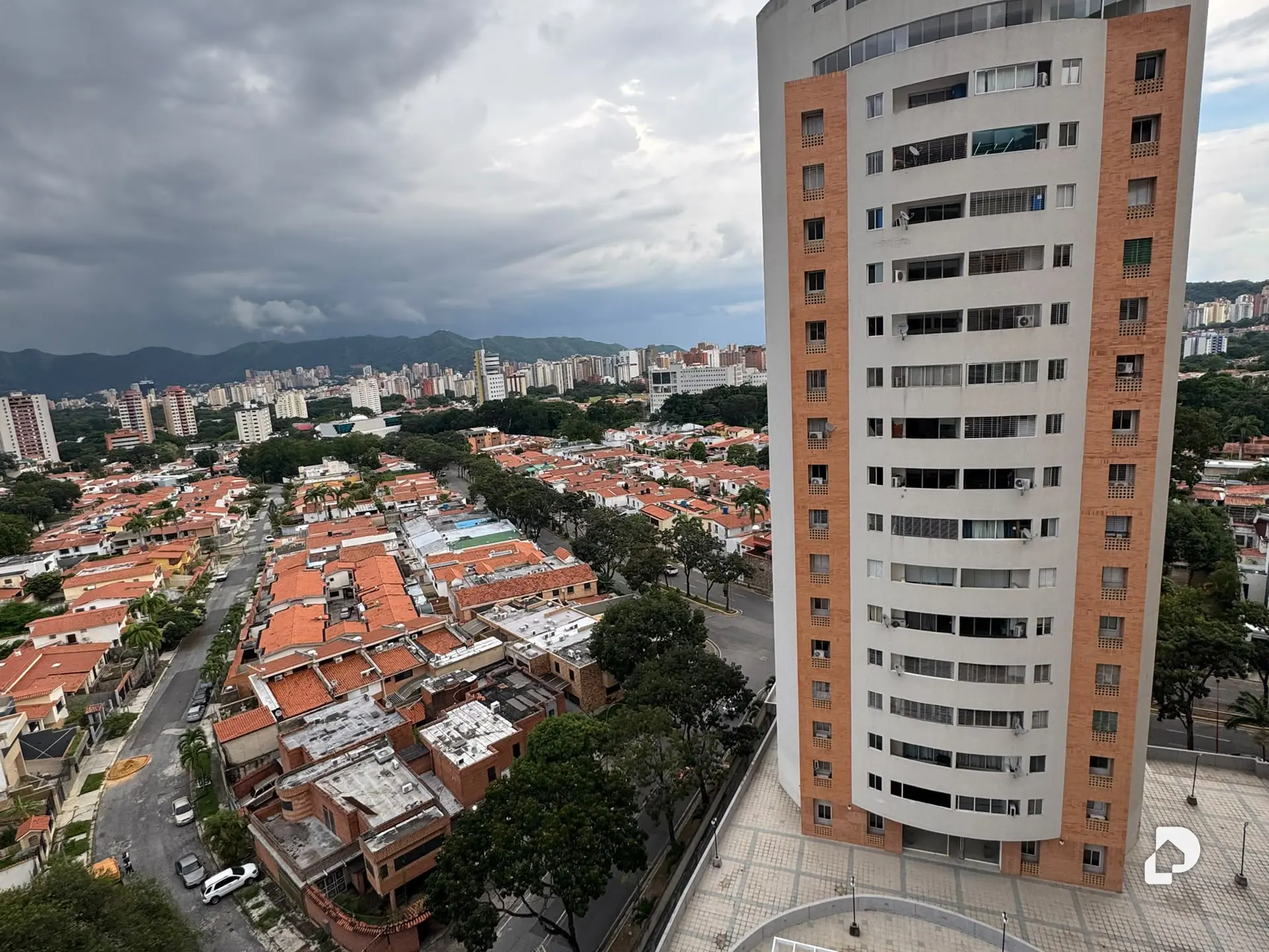 Apartamento en El Parral, Valencia – 2