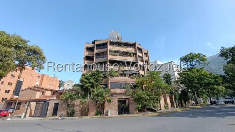 Apartamento en Altamira, Caracas - 1