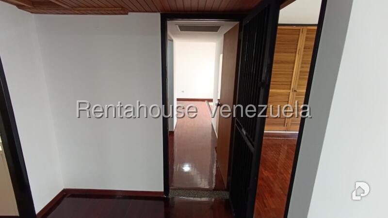 Apartamento en Altamira, Caracas – 22