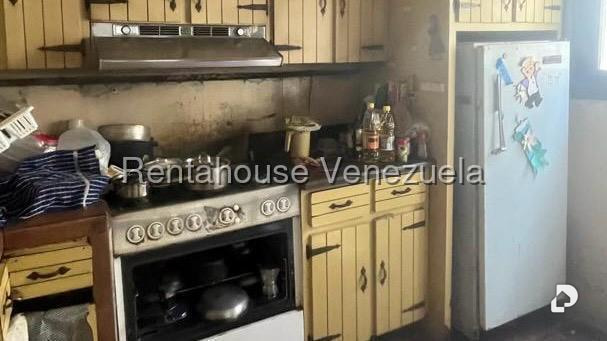 Casa en El Paraíso, Caracas – 8