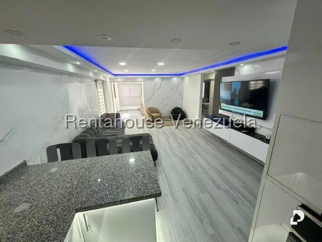 Apartamento en San Antonio de Los Altos, Altos Mirandinos – 2
