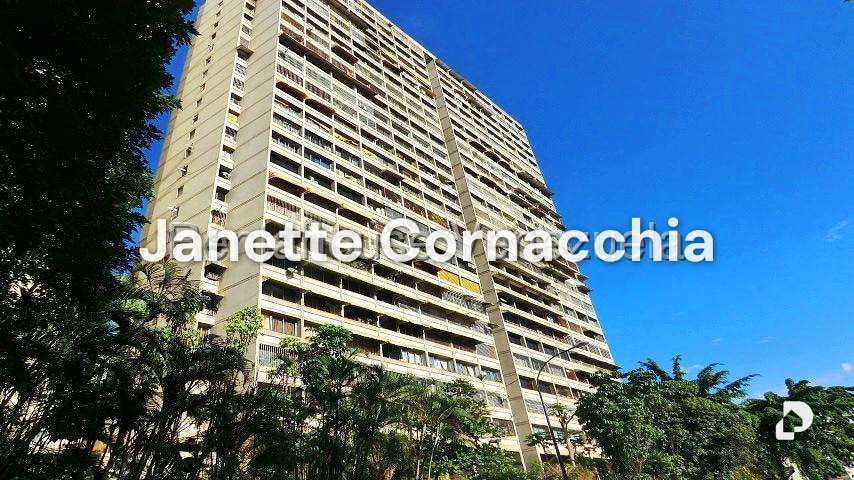 Apartamento en Bello Monte, Caracas – 1
