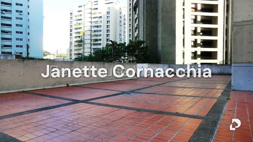 Apartamento en Bello Monte, Caracas – 6